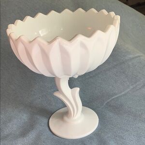 Vintage MCM Indiana Milk Glass Lotus Footed Pedestal Bowl